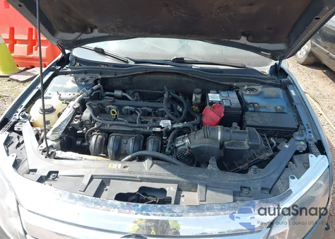 2012 Ford Fusion Se z USA, uszkodzony, nr VIN 3FAHP0HA9CR102516